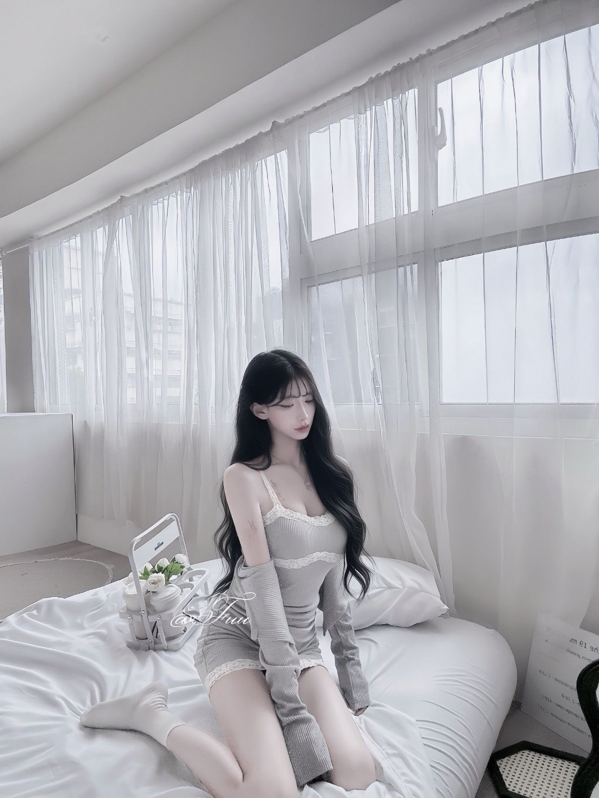 52188|法式純欲蕾絲抓皺包臀短洋+透膚外罩兩件套 🖤